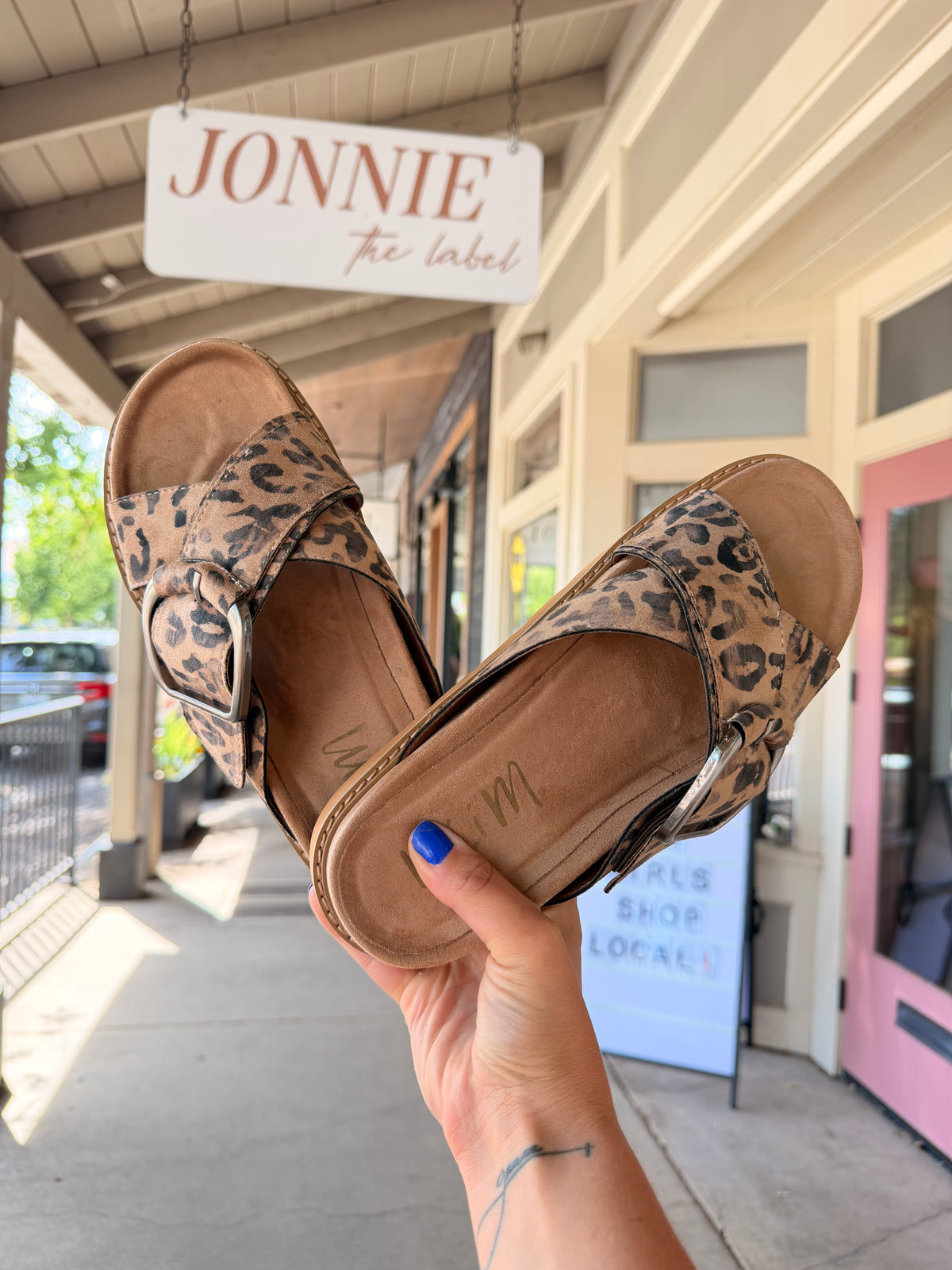 Gianna Leopard Slides